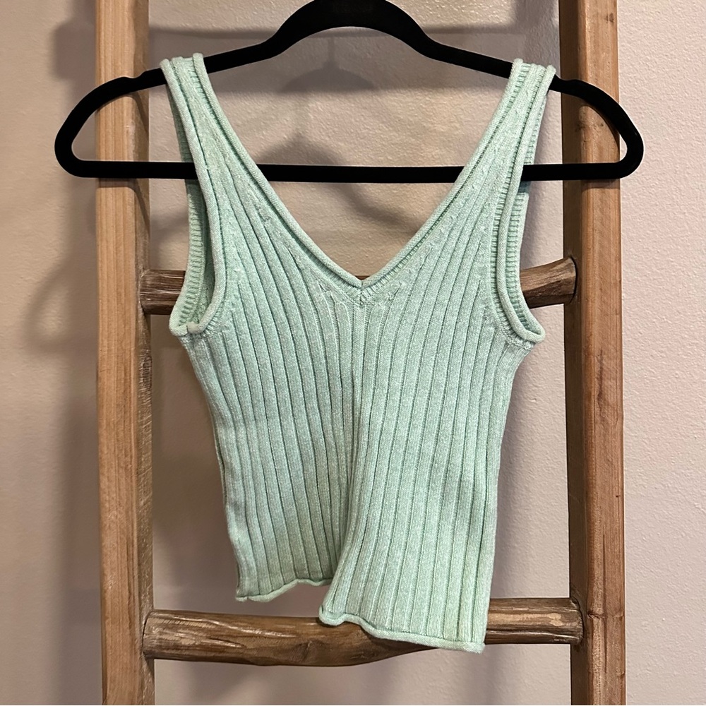 Guess Light Green Ribbed Tank Top - Picture 2 of 4